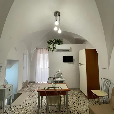 The White Rose سيغلي ميسابيكا